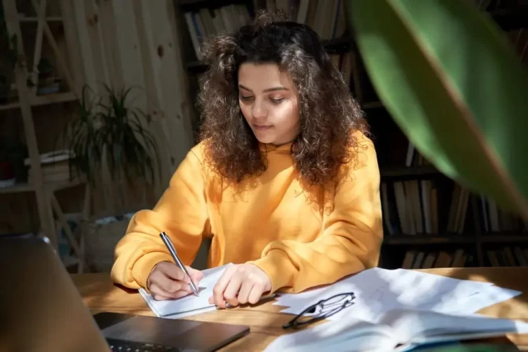 How to Write a College Application Essay